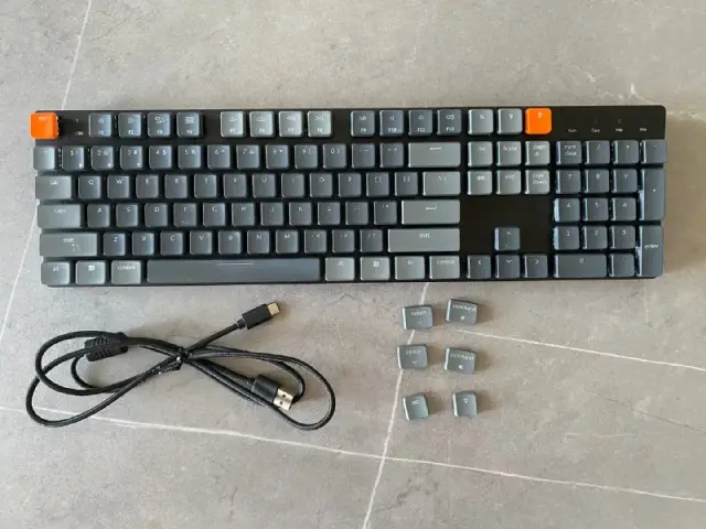 Keychron K5 SE (Brown switch). — Тбилиси — 200 ₾