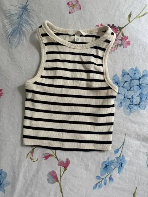 xs H&M новое состояние, одевала пару раз, 5 лари — Батуми — 5 ₾