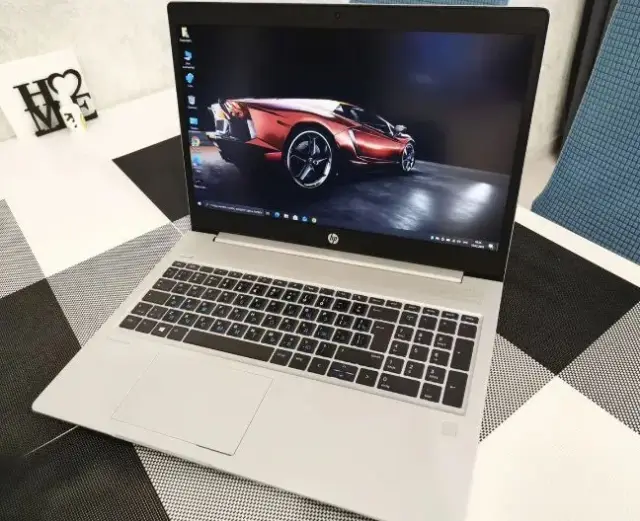 i7 процессоре и 32GB RAM HP ProBook 450 G6 в состоянии НОВОГО! — Батуми — 780 ₾