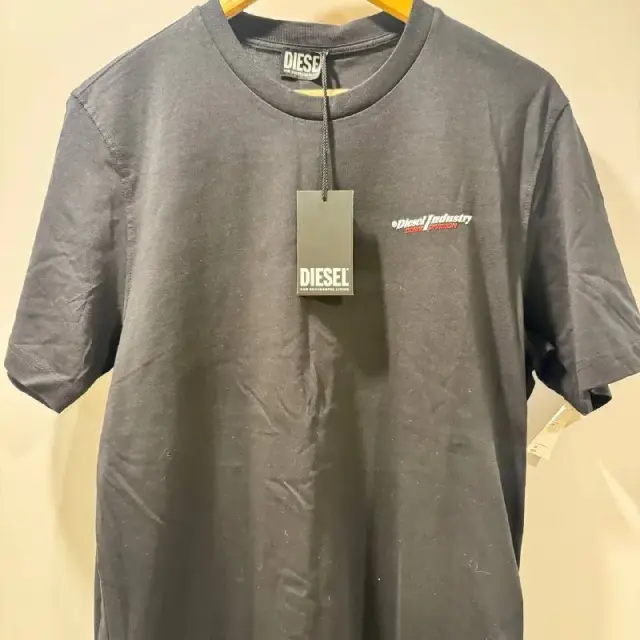 Футболка Diesel новая L/XL — Батуми — 150 ₾