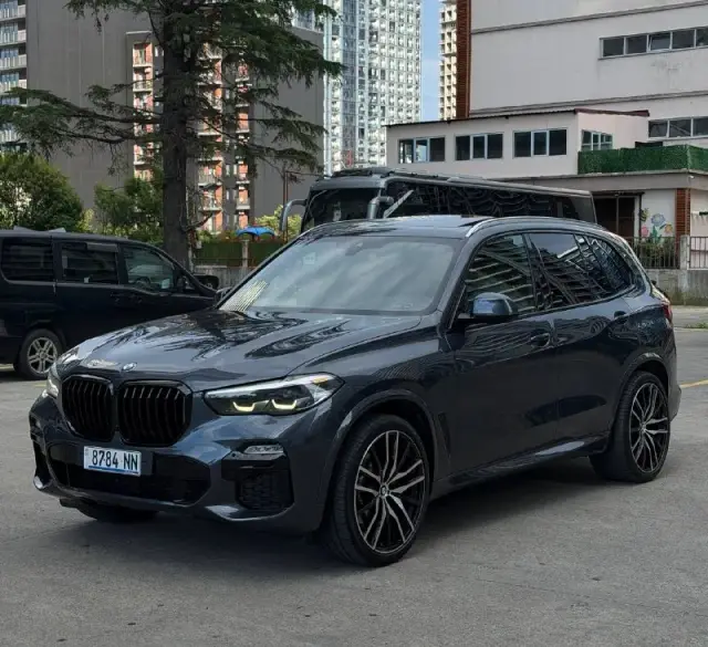 BMW G05 Xdrive 3.0 2022 — Батуми — 36 000 $