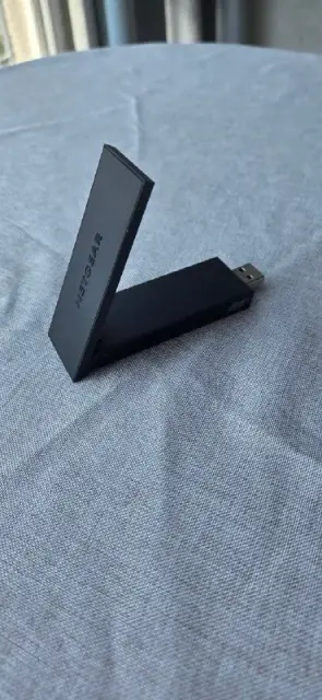 1. Bluetooth USB донгл — Asus USB-BT500 Bluetooth 5.0 USB Adapter = 10 GEL — Тбилиси — 10 ₾