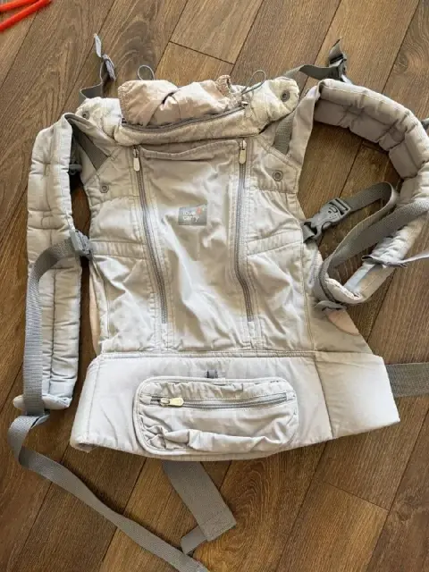 1) Эргорюкзак Love&carry Air X — мой любимый удобнейший рюкзак, с которым можно ходить по много часо — Tbilisi — 20 ₾