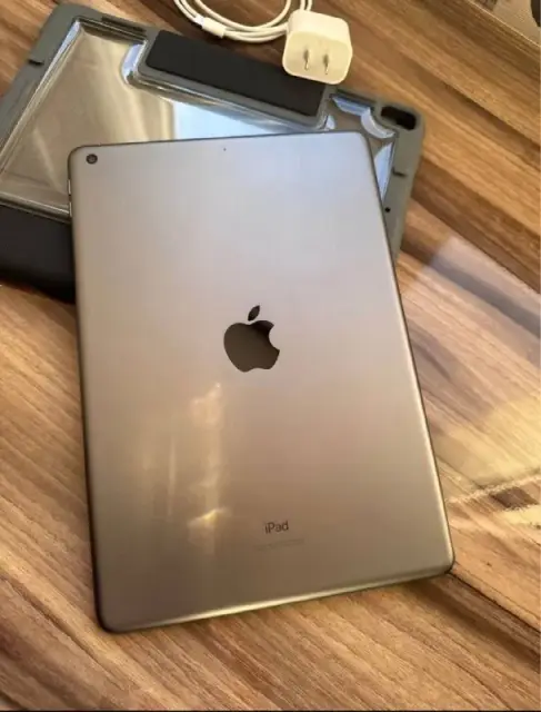 iPad 9 64 gb — 490 л — Тбилиси