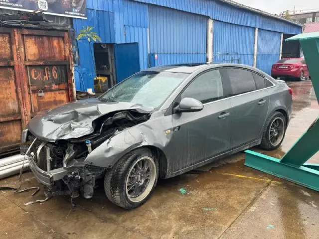 Chevrolet Cruze 2008 LTZ 1.6 Ecotec — Батуми — 900 $