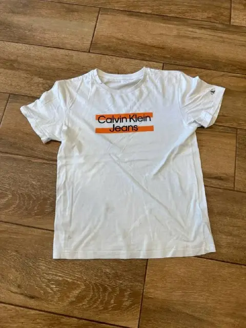 Calvin Klein — Батуми — 10 ₾