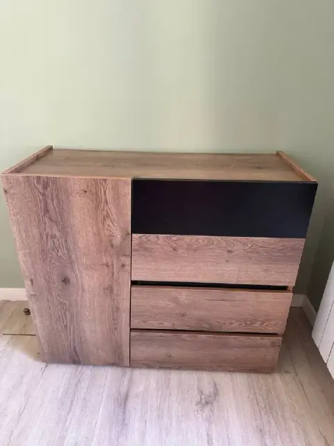 Офисный шкаф Embawood — Батуми — 200 ₾