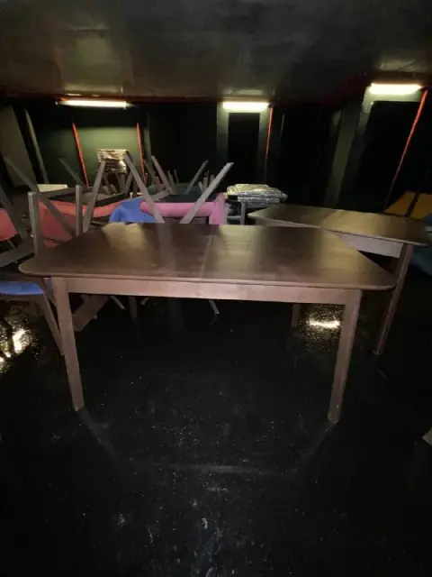 Деревянные раздвижные столы — Батуми — 200 ₾