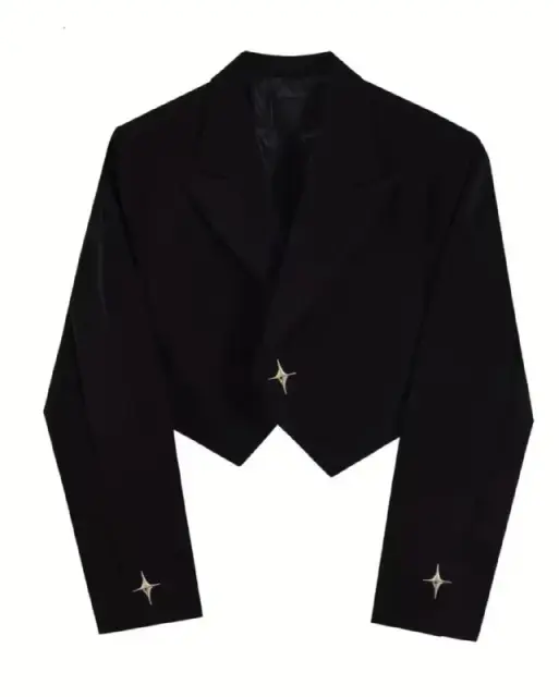 Женский укороченный пиджак — Батуми — 45 ₾