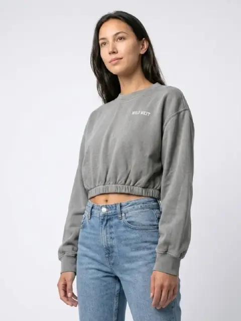 Свитшот H&M укороченный XS — Батуми — 10 ₾