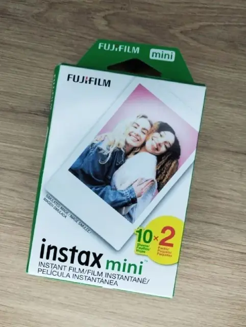 Fujifilm Instax Mini — 20 снимков с белыми рамками — Батуми — 80 ₾