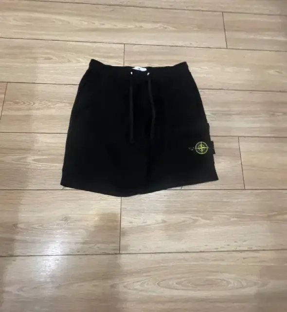 Stone island shorts — Тбилиси — 60 ₾