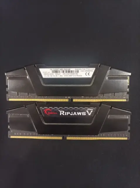 G.Skill Ripjaws V DDR4 32GB (2×16GB) 3200MHz — Тбилиси — 250 ₾