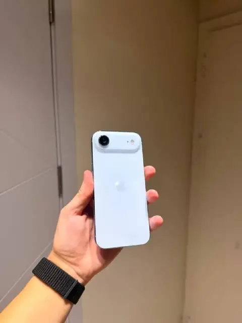 iPhone Air — Батуми — 1 999 ₾