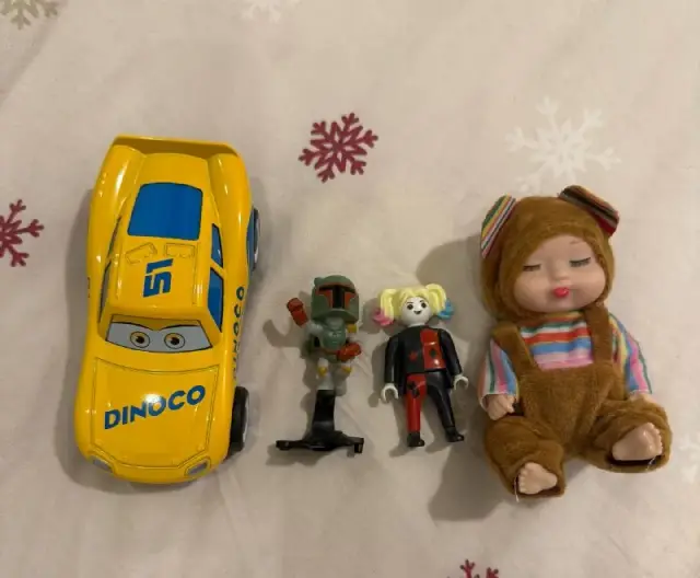 1. игрушки лот 5 лар — Тбилиси — 5 ₾