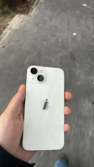 iPhone 14 128GB (White) | Отличное рабочее состояние — Батуми — 899 ₾