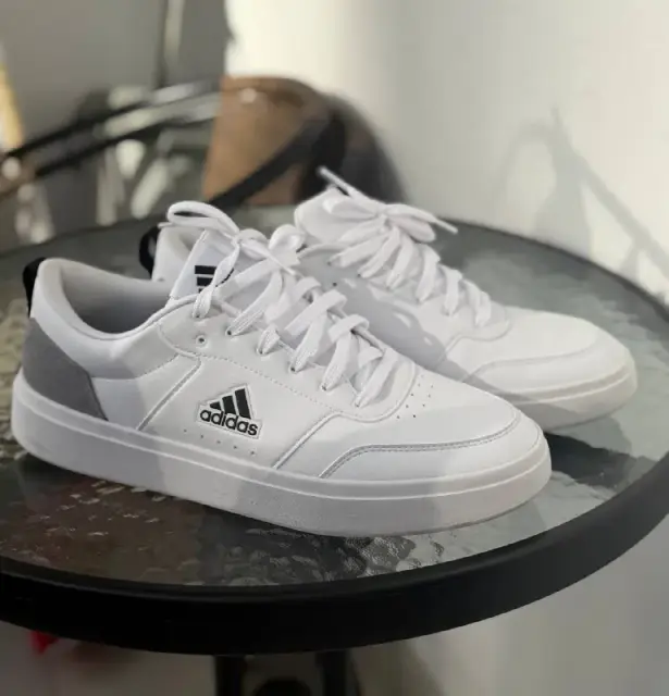 Adidas — Батуми — 120 ₾