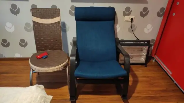 Ikea Poäng) (в Кобулети) с небольшим эффектом качания. Удобная анатомическая форма, поддержка спины. — Батуми — 300 ₾