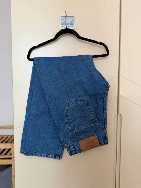 levis 501xx jeans прямого кроя, плотная джинса, в идеальном состоянии. — Тбилиси — 80 ₾