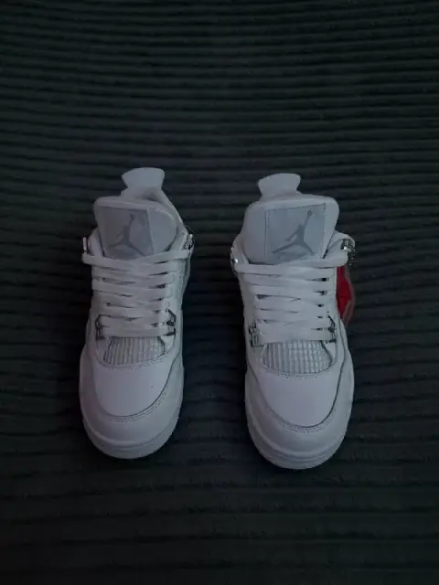 Jordan 4 — Тбилиси
