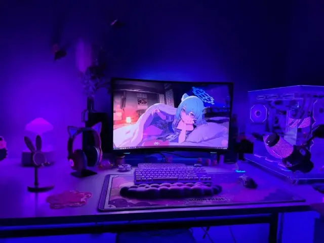 32» 4K UHD монитор Mini-LED 165 Гц Samsung Odyssey Neo G7 G75NB S32BG752NI. — Тбилиси — 1 500 ₾