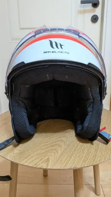 MT Helmets Viale S SV, размер M (57-58 см) — Батуми — 160 ₾