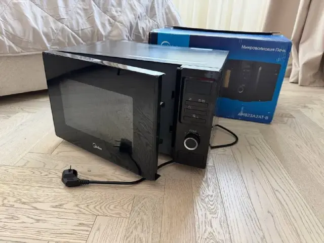 Микроволновая печь б/у 7 мес — Тбилиси — 200 ₾