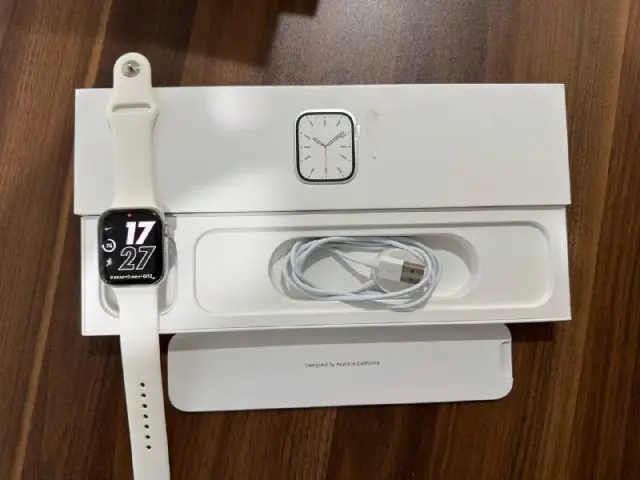apple watch 7 45 stainless steel новые — Тбилиси — 400 ₾