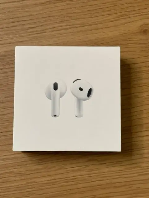 AirPods 4 новые, запечатанные, 300 лари — Тбилиси — 300 ₾