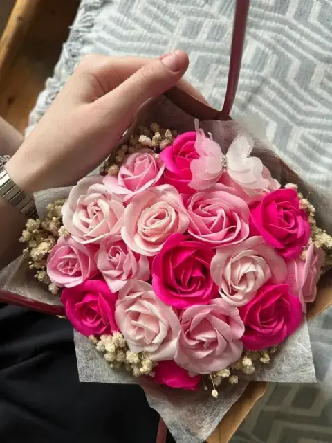 Цветы ручной работы, розы и ленты — Batumi — 30 ₾