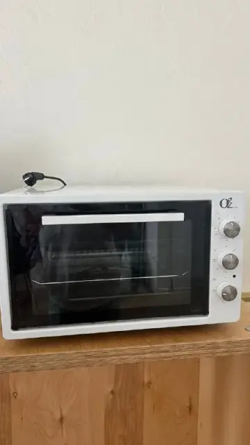 Духовка новая, полный комплект — Батуми — 80 ₾