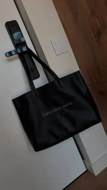 Шоппер Calvin Klein — Тбилиси — 150 ₾
