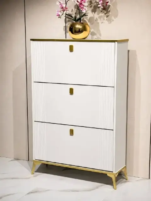 Новая обувница — Батуми — 300 ₾