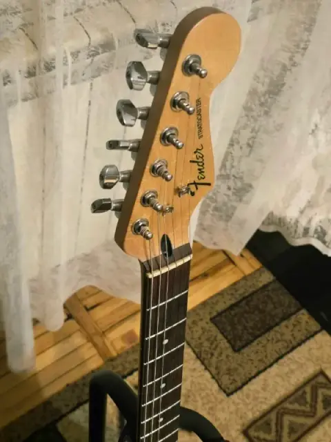 Squier by Fender Startocaster с Alnico 5 звучками — Ереван — 85 000 ֏