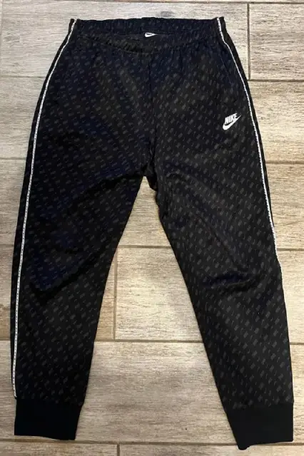Nike — Тбилиси