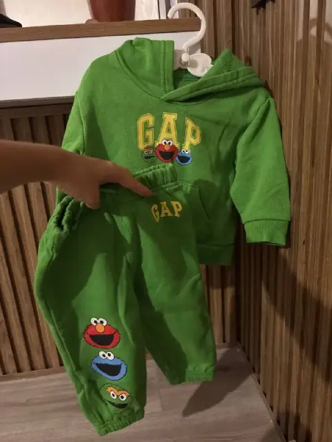 GAP x Sesame Street — Тбилиси — 50 ₾