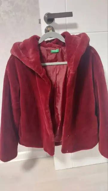 Шубка Benetton размер S — Тбилиси — 40 ₾