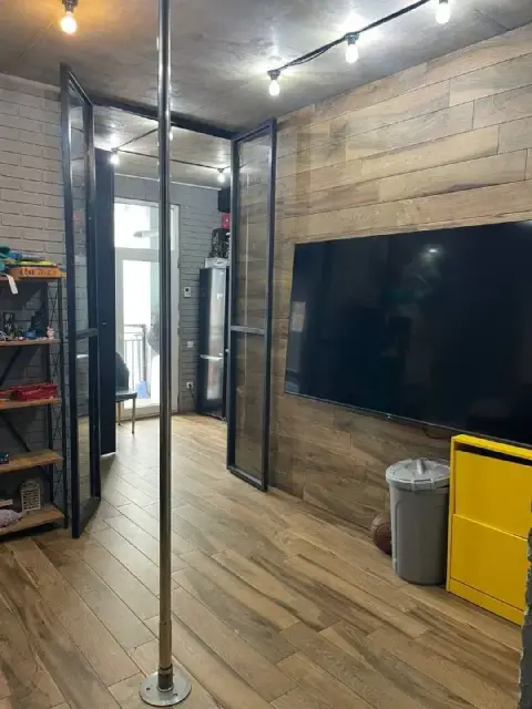 Телевизор Hisense большой 800 — Батуми