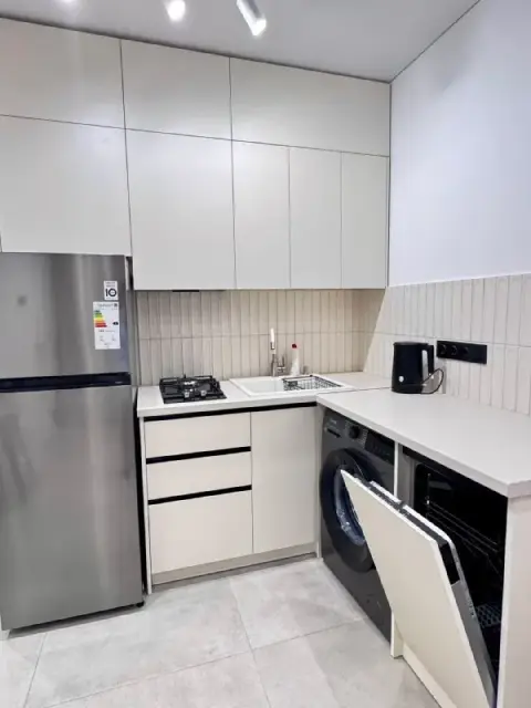 Сдается квартира 1+1 с новым ремонтом, возле парка 6 Мая! — Batumi — 800 $