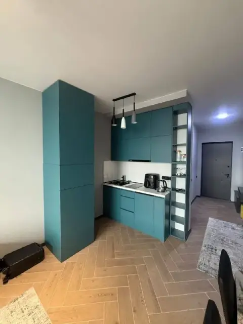 сдам студию по улице Кобаладзе, 18 — Batumi — 450 $