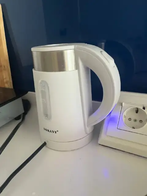 Электрический чайник — Батуми — 250 ₾
