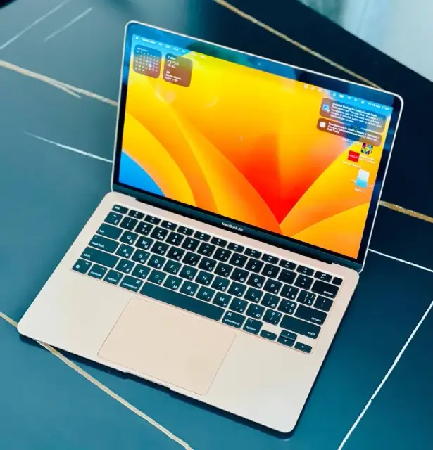 MacBook Air M1 8/256 2020 Pink — Батуми — 400 $
