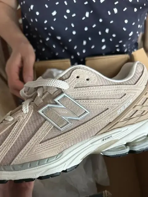 Продаю новые оригинальные кроссовки 👟 — Tbilisi — 350 ₾