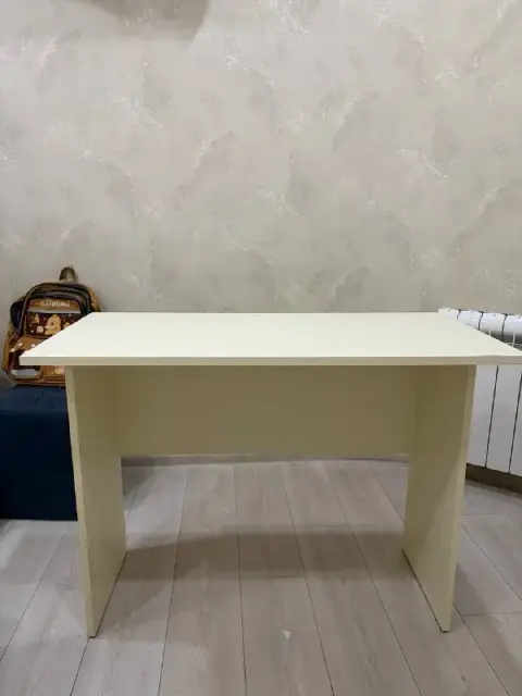 Стол — Батуми