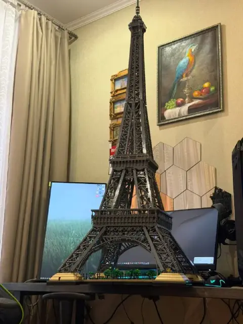 LEGO 10307 Эйфелева башня — Tbilisi — 130,000 ₽