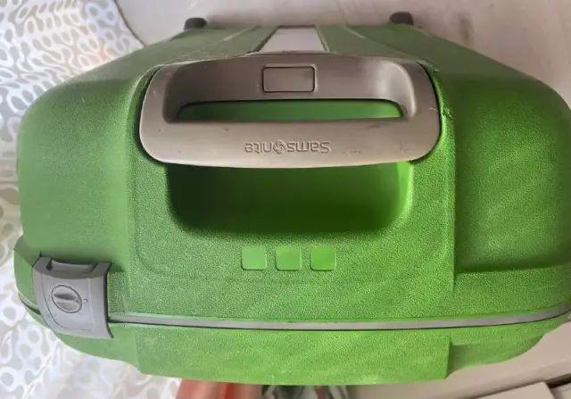 Samsonite чемодан на 2 колёсах — Тбилиси — 50 ₾