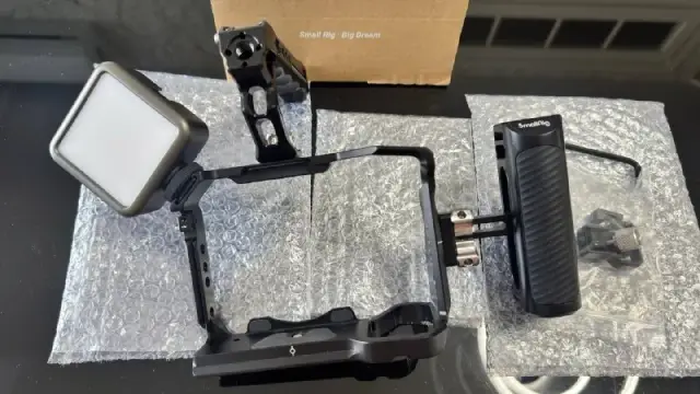Клетка Small Rig для камеры Sony Alpha A7 III/A7 IV/A7 V/A7 IIIS/A7 IVR/A7 VR — Batumi — 490 ₾