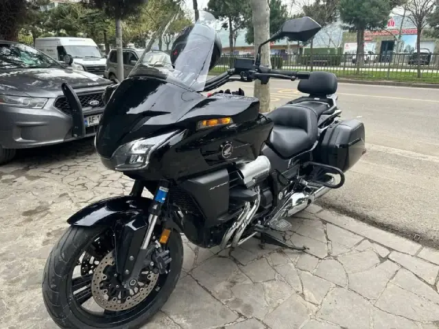 Мотоцикл Honda CTX1300 — Батуми — 8 500 $