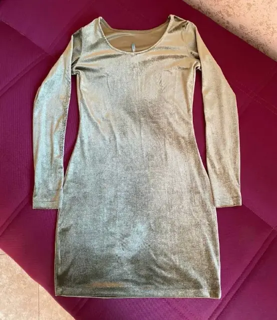Платье Befree бархатное — Батуми — 25 ₾