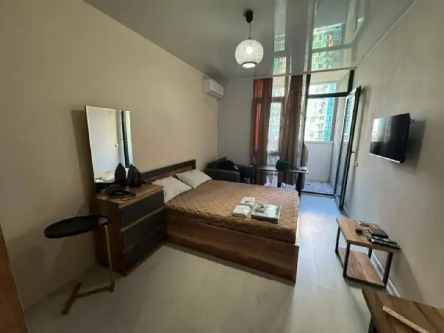 Квартира-студия в аренду — Батуми — 350 $